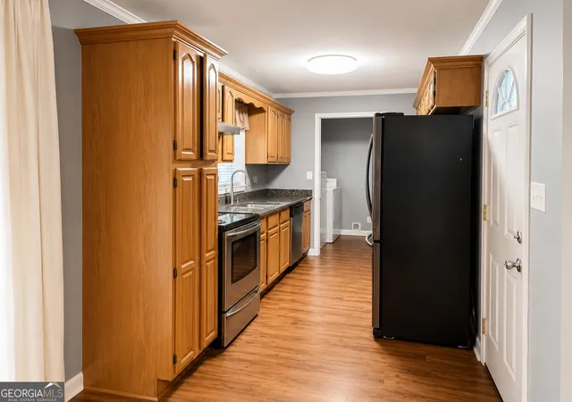 Photo 2 of Sale Pending at 29 Daniel Dr, Griffin, GA 30223 | MLS# 10812758 | Listing updated on 2026-09-04