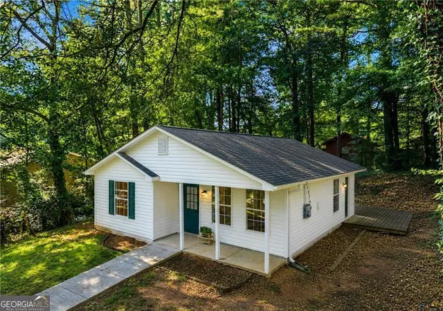 2nd image of 945 Buford Dam Rd, Cumming, GA 30041 | MLS# 10802554