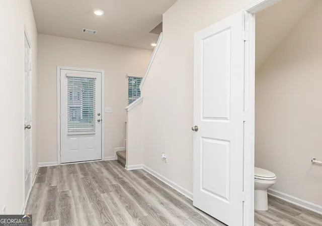 Photo 3 of Sale Pending at 278 Sunfish Cir, Jefferson, GA 30549 | MLS# 10789699 | Listing updated on 2026-09-13