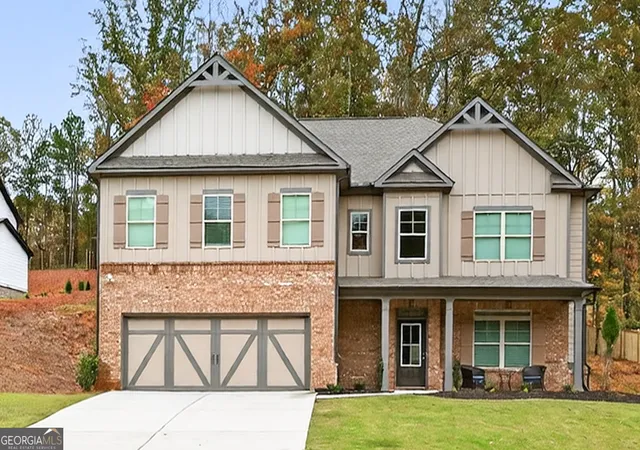 Photo 1 of Single family home for sale at 3551 Dockside Shrs Dr, Gainesville, GA 30506 | MLS# 10768347 | Listing updated on 2026-06-23
