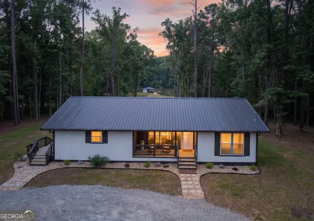 Photo 1 of Single family home for sale at 554 S Steel Brg Rd, Eatonton, GA 31024 | MLS# 10777221 | Listing updated on 2026-07-25