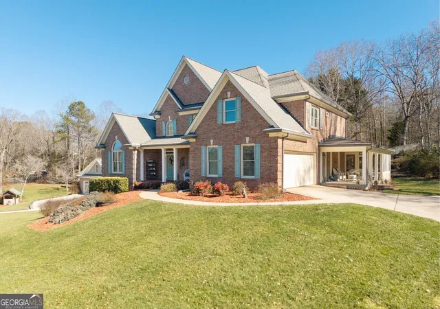 Photo 3 of Single family home for sale at 8015 Hurakan Creek Xing, Cumming, GA 30028 | MLS# 10830690 | Listing updated on 2026-09-21