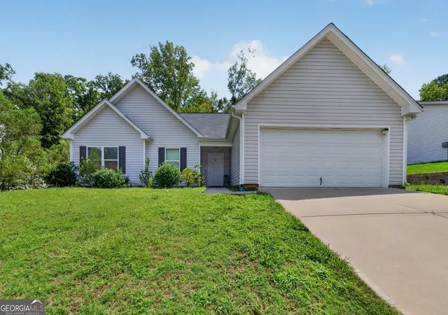 Photo 3 of Sale Pending at 134 Misty Grove Ln, Eatonton, GA 31024 | MLS# 10825007 | Listing updated on 2026-09-18