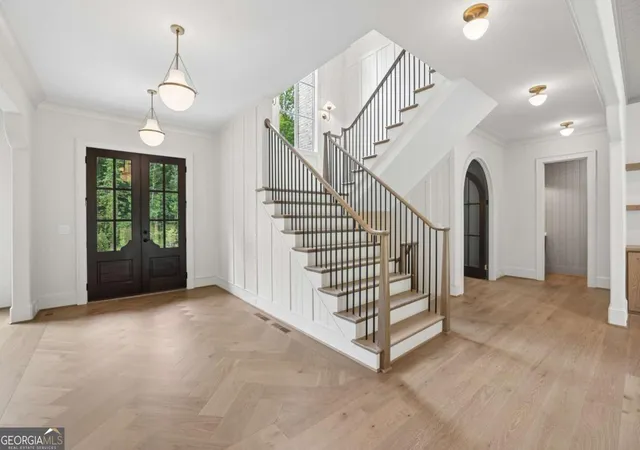 Photo 2 of Mansion for sale at 13040 Arnold Mill Rd, Roswell, GA 30075 | MLS# 10819621 | Listing updated on 2026-09-16
