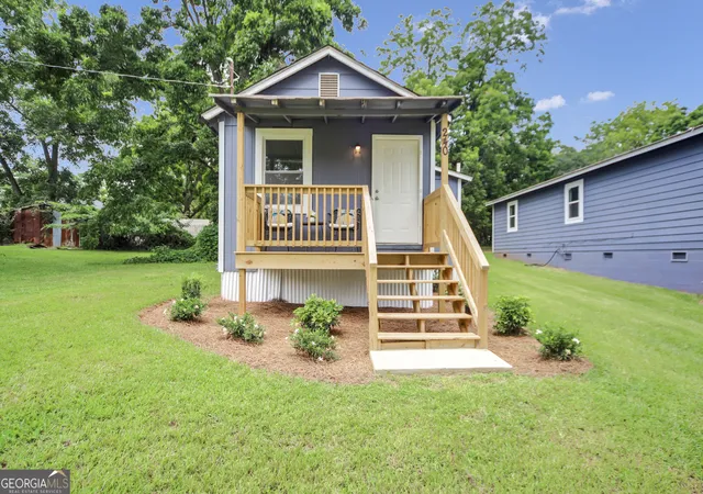 1st image of 240 Jackson St, Barnesville, GA 30204 | MLS# 10811753