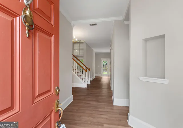 3rd image of 1983 Wellesley Tr, Dunwoody, GA 30338 | MLS# 10780778