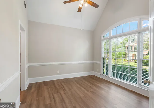 5th image of 1983 Wellesley Tr, Dunwoody, GA 30338 | MLS# 10780778