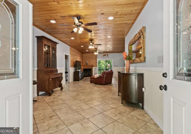Photo 4 of Single family home for sale at 5516 Highway 30, Benton, GA 30701 | MLS# 10801029 | Listing updated on 2026-09-18