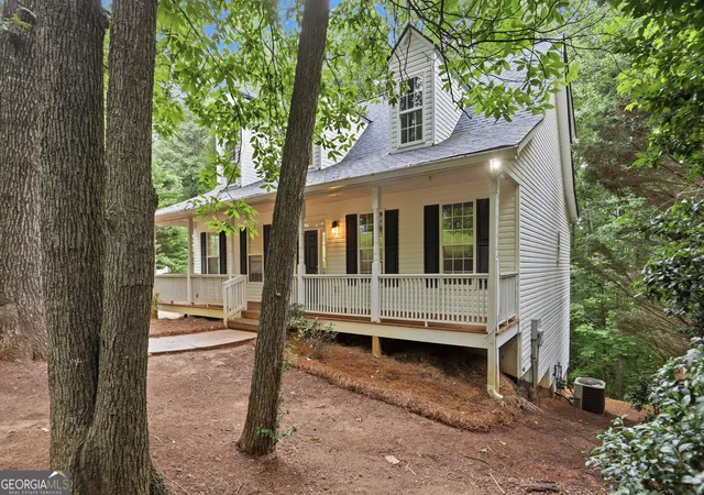 Photo 3 of Single family home for sale at 10283 Freehome Hwy, Canton, GA 30115 | MLS# 10826634 | Listing updated on 2026-08-30