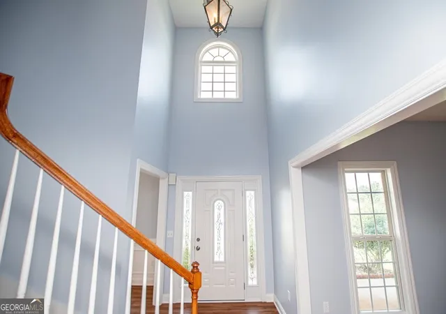 Photo 3 of Single family home for sale at 233 Ivey Lake Pkwy, Temple, GA 30179 | MLS# 10818705 | Listing updated on 2026-08-18