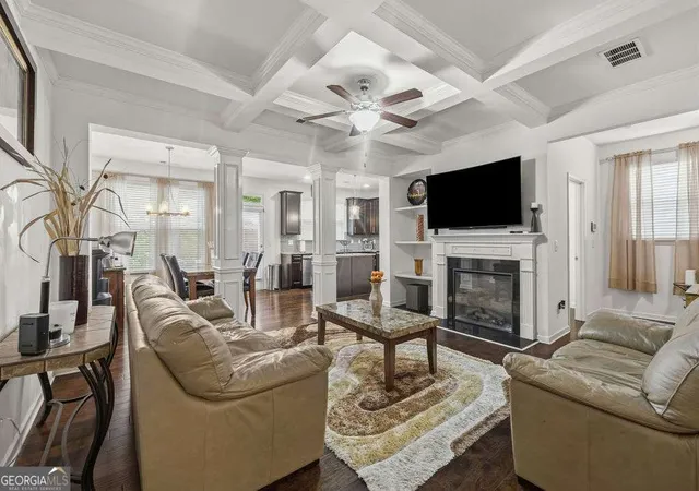 Photo 3 of Townhouse for sale at 3276 Spicy Cedar Ln, Lithonia, GA 30038 | MLS# 10816435 | Listing updated on 2026-09-05