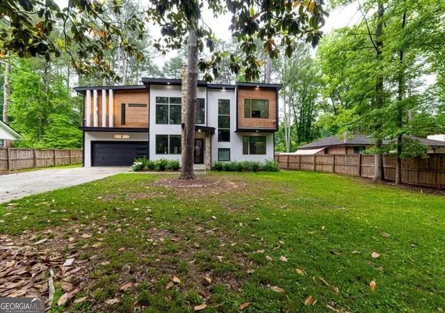 4th image of 2963 Orion Dr, Decatur, GA 30033 | MLS# 10777275