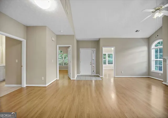 Photo 4 of Condo for sale at 3766 Villa Springs Cir #41, Powder Springs, GA 30127 | MLS# 10821100 | Listing updated on 2026-08-11