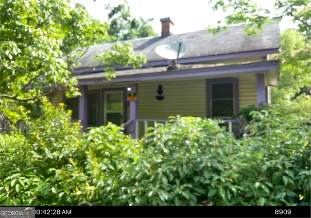 Photo 1 of Single family home for sale at 1712 Martin Luther King Dr, Waycross, GA 31501 | MLS# 10811922 | Listing updated on 2026-08-02