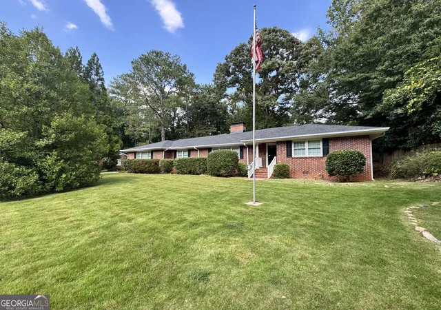 Photo 1 of Single family home for sale at 715 Ridgecrest Rd, Lagrange, GA 30240 | MLS# 10820623 | Listing updated on 2026-09-14