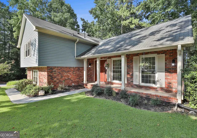 Homes for sale in Peachtree City, GA | 201 Lanyard Loop, Peachtree City, GA 30269 | MLS# 10706207