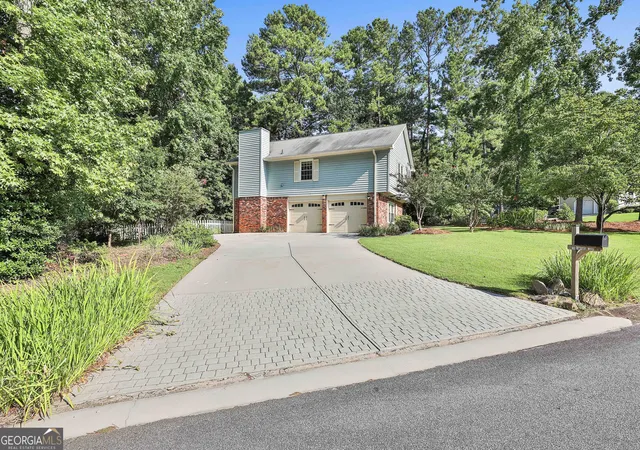 Homes for sale in Peachtree City, GA | 201 Lanyard Loop, Peachtree City, GA 30269 | MLS# 10706207