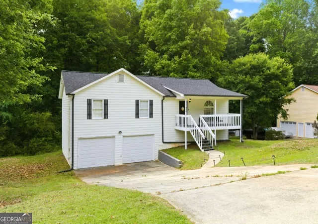 1st image of 134 Landing Ln, Powder Springs, GA 30127 | MLS# 10815716