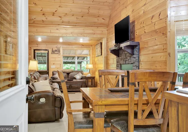 Photo 4 of Single family home for sale at 1122 Beaver Lake Dr, Ellijay, GA 30540 | MLS# 10585356 | Listing updated on 2026-10-29