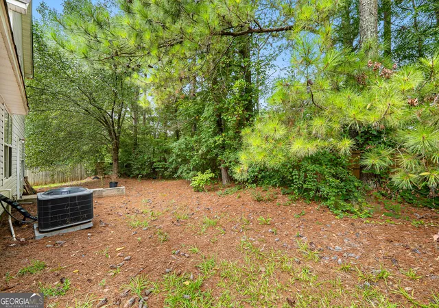 Photo 3 of Sale Pending at 2397 Rambling Way, Lithonia, GA 30058 | MLS# 10823043 | Listing updated on 2026-09-23
