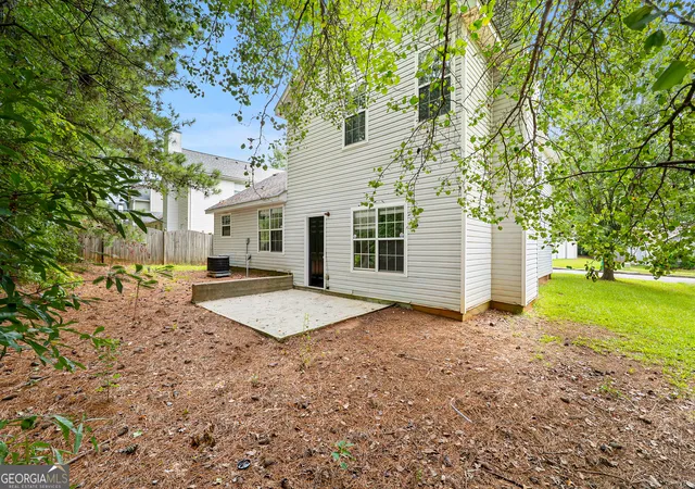 Photo 3 of Sale Pending at 2397 Rambling Way, Lithonia, GA 30058 | MLS# 10823043 | Listing updated on 2026-09-23