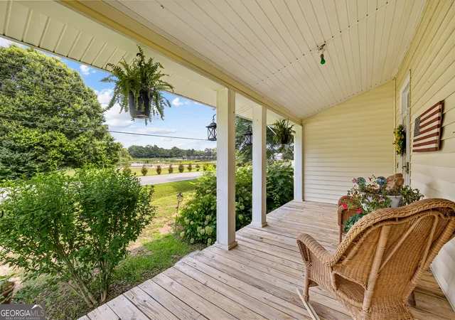 Photo 2 of Single family home for sale at 1651 Highway 92 S, Fayetteville, GA 30215 | MLS# 10795851 | Listing updated on 2026-09-04