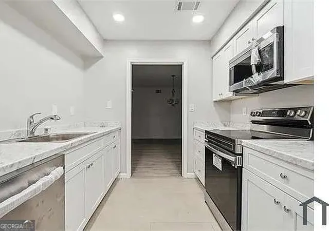 Photo 3 of Condo for sale at 2920 Parc Lorraine, Lithonia, GA 30038 | MLS# 10825554 | Listing updated on 2026-09-23