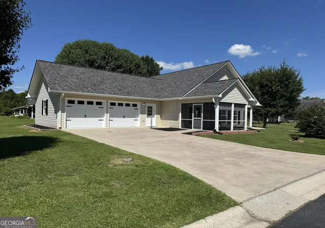 Photo 3 of Single family home for sale at 64 Mountain Village Wy, Blue Ridge, GA 30513 | MLS# 10822995 | Listing updated on 2026-08-24
