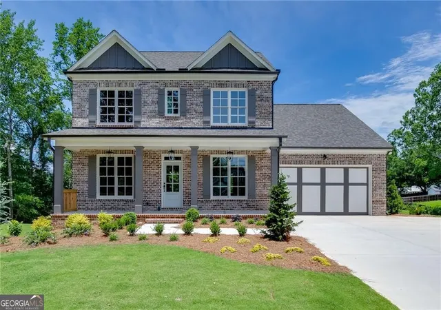 Single family home for sale at 240 Wilbanks St, Buford, GA 30518 | MLS# 10819367