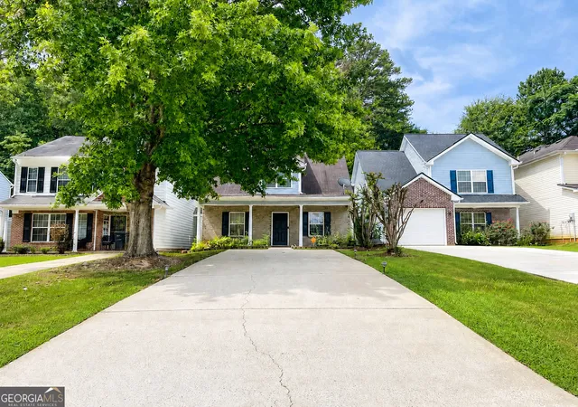 2nd image of 589 Carlton Pointe Dr # 45, Palmetto, GA 30268 | MLS# 10784297