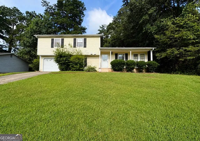 Photo 1 of Single family home for sale at 7571 Kevin Pl, Jonesboro, GA 30236 | MLS# 10833459 | Listing updated on 2026-09-18