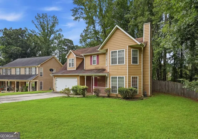 Photo 3 of Single family home for sale at 1499 Saint Dunstans Rd, Lithonia, GA 30058 | MLS# 10826517 | Listing updated on 2026-08-28