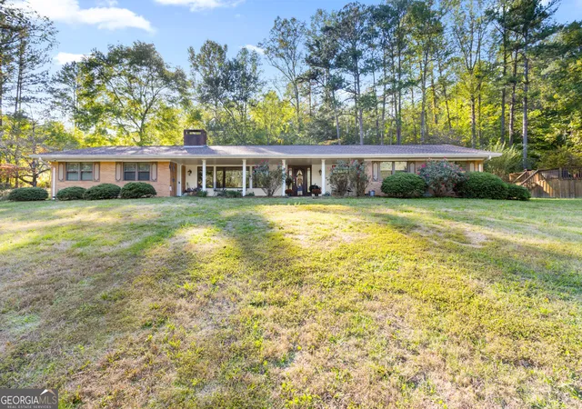 1st image of 1208 Johnson Rd, Chickamauga, GA 30707 | MLS# 10607234