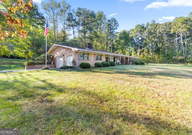 2nd image of 1208 Johnson Rd, Chickamauga, GA 30707 | MLS# 10607234