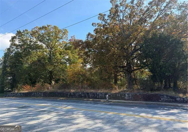 1st image of 4819 Glenwood Rd, Decatur, GA 30035 | MLS# 10817712