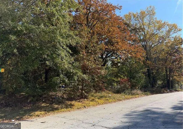 5th image of 4819 Glenwood Rd, Decatur, GA 30035 | MLS# 10817712