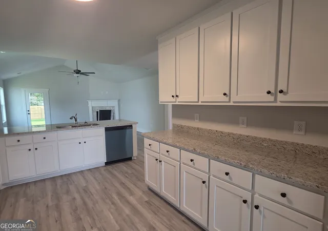 Photo 3 of Sale Pending at 955 Widener Memorial Dr #19, Winder, GA 30680 | MLS# 10736497 | Listing updated on 2026-10-07