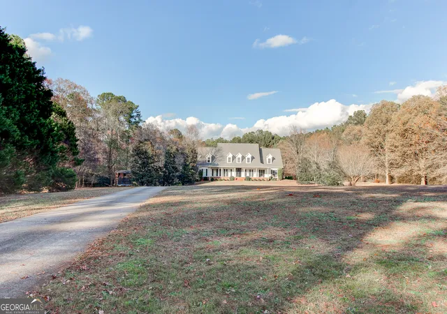 Photo 2 of Single family home for sale at 885 Kelleytown Rd, Mcdonough, GA 30252 | MLS# 10811758 | Listing updated on 2026-09-12