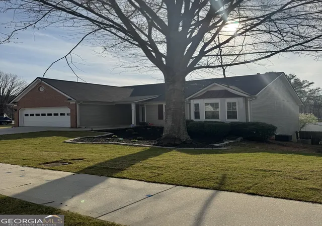 2nd image of 584 The Boulevard, Newnan, GA 30263 | MLS# 10785063