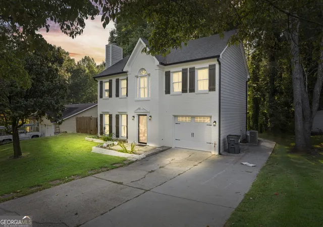Photo 1 of Single family home for sale at 661 Sunfield Dr Nw, Lilburn, GA 30047 | MLS# 10833709 | Listing updated on 2026-08-27