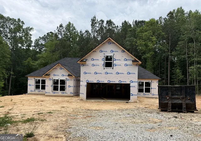 Homes for sale in Hampton, GA | 430 Misty Brook Ct, Hampton, GA 30228 | MLS# 10775766