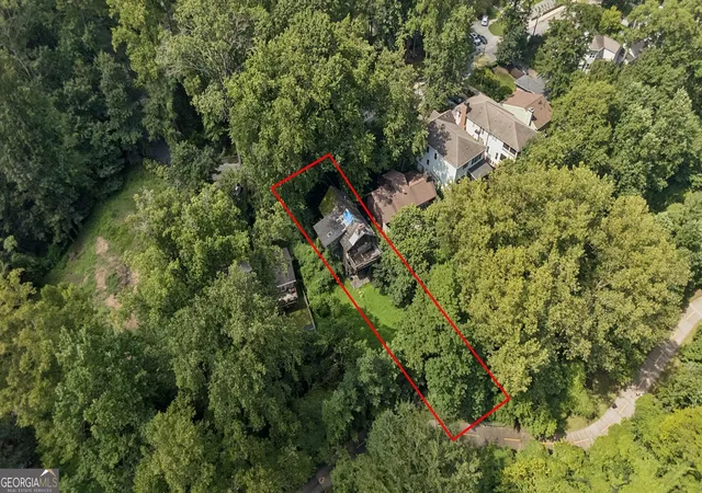 Photo 1 of Single family home for sale at 469 Overbrook Dr Nw, Atlanta, GA 30318 | MLS# 10825119 | Listing updated on 2026-09-04