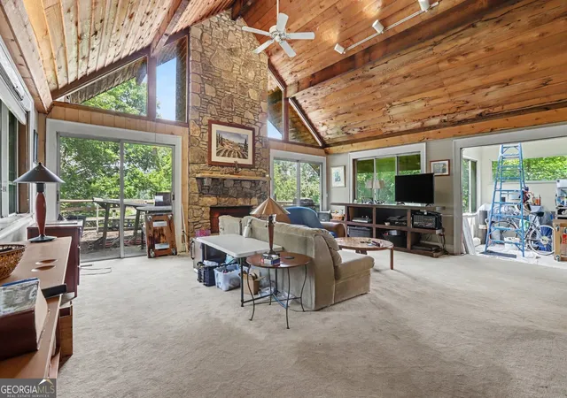 Photo 2 of Single family home for sale at 469 Overbrook Dr Nw, Atlanta, GA 30318 | MLS# 10825119 | Listing updated on 2026-09-04