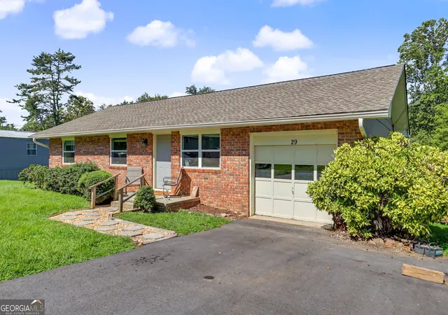 2nd image of 29 Fisher Ave, Clayton, GA 30525 | MLS# 10825076