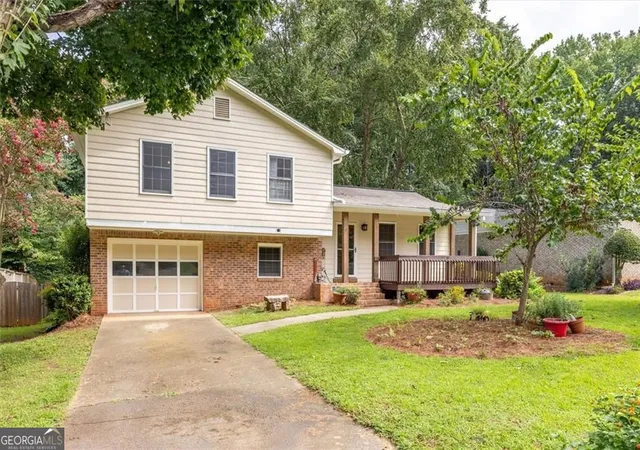 Photo 2 of Single family home for sale at 4146 Duesenberg Dr, Tucker, GA 30084 | MLS# 10823265 | Listing updated on 2026-09-14