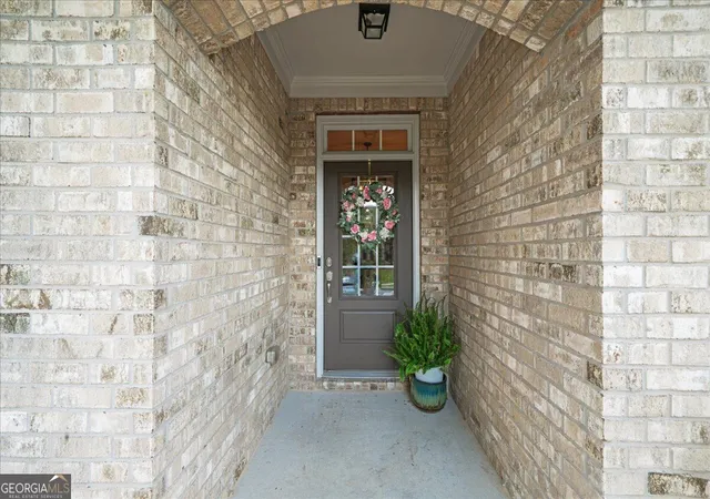 Photo 2 of Single family home for sale at 2920 Prestwood Dr, Cumming, GA 30040 | MLS# 10692805 | Listing updated on 2026-08-24