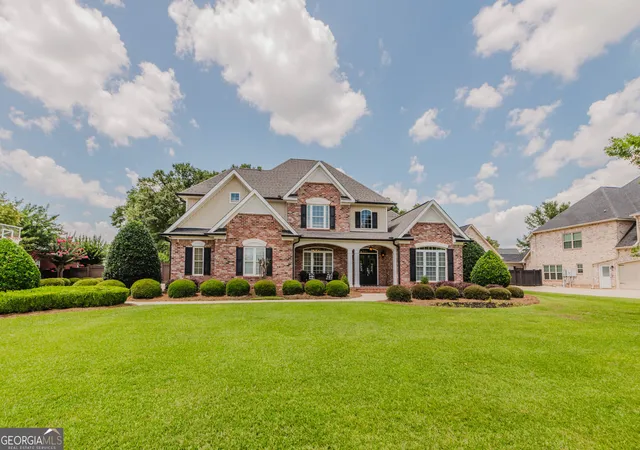 3rd image of 402 Avondale Cir, Warner Robins, GA 31088 | MLS# 10795639