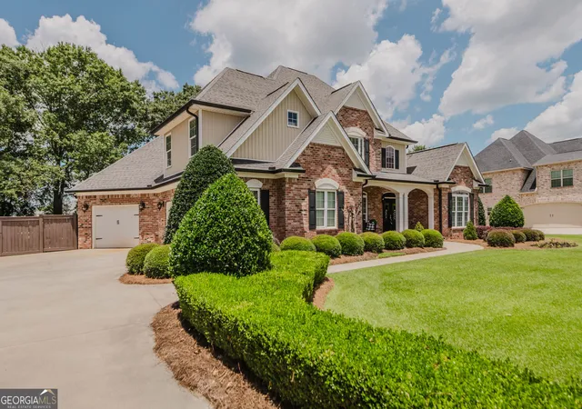5th image of 402 Avondale Cir, Warner Robins, GA 31088 | MLS# 10795639