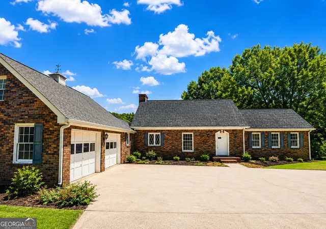 1st image of 4545 Twin Lakes Dr Dr Sw, Monroe, GA 30656 | MLS# 10812728
