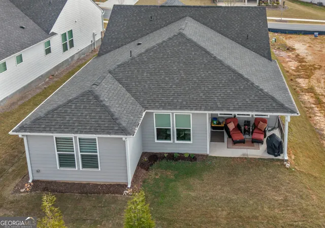4th image of 1004 Dirr Dr, Griffin, GA 30223 | MLS# 10720456
